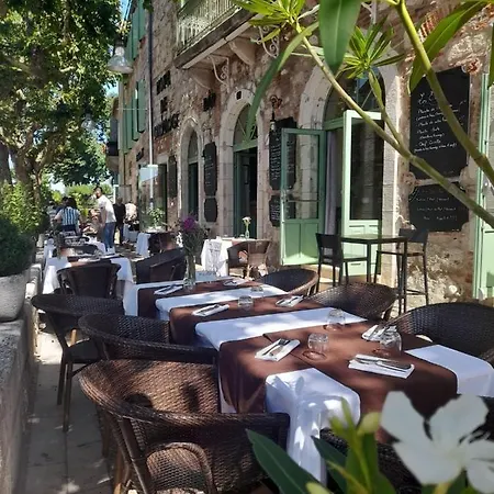 De L'horloge Hotel Auvillar