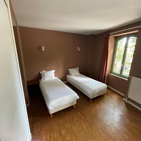 De L'horloge Szálloda *